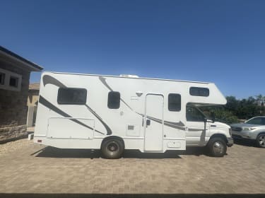 2017 Thor Majestic Class C rental in Chandler, AZ