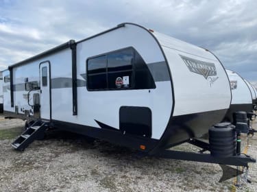 2024 Forest River Wildwood Platinum Travel trailer rental in Fredericktown, OH