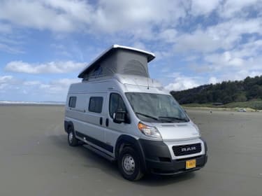 2022 Winnebago Solis Class B rental in Clackamas, OR