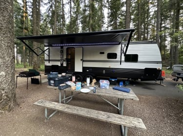 2024 Keystone Hideout Travel trailer rental in Royal City, WA