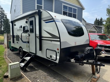 2021 Sonic Lite Travel trailer rental in Forest Grove, OR