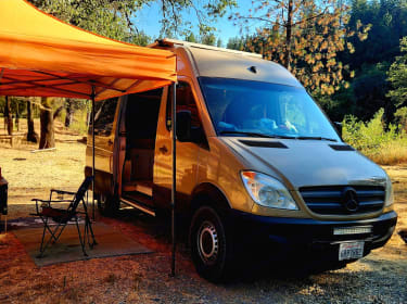 2011 Mercedes-Benz Sprinter Camper van rental in Colfax, CA