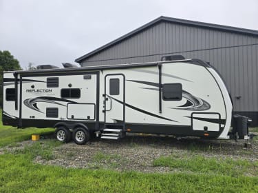 2021 Grand Design Reflection Travel trailer rental in Apollo, PA