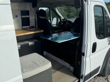 2018 Dodge Sprinter Van Camper van rental in Kailua-Kona, HI