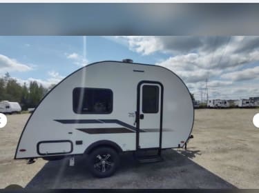 2023 Braxton Creek Braxton Creek Trailer Travel trailer rental in Oka, QC