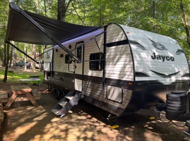 2024 Jayco JayFlight SLX Travel trailer rental in King, NC