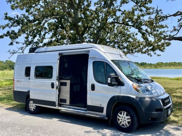 2023 Winnebago Solis Class B rental in Fayetteville, AR