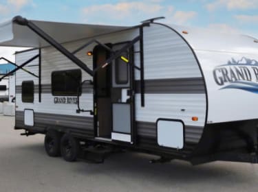 2024 Grand River 25BH Travel trailer rental in Markham, ON