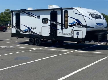 2024 Forest River Alfa wolf 26dbhl Travel trailer rental in Poughquag, NY