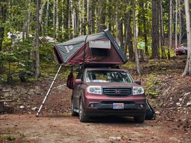 2012 Honda Pilot Truck Camper rental in Vancouver, BC