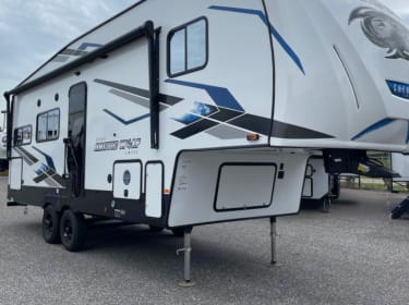 2023 Forest River Cherokee Grey Wolf Special Edition Fifth-wheel rental in Brooksville, FL