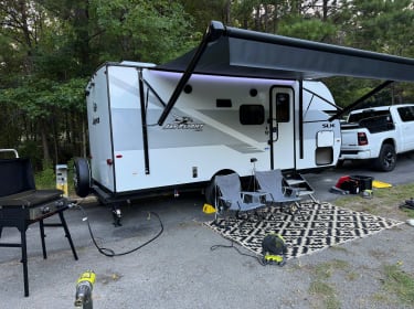 2025 Jayco Free Flight SLX Travel trailer rental in Marietta, GA