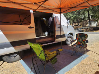 2007 Dodge Sprinter Van Camper van rental in Colfax, CA