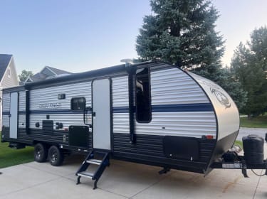 2019 Forest River Cherokee Grey Wolf Travel trailer rental in Brighton, MI