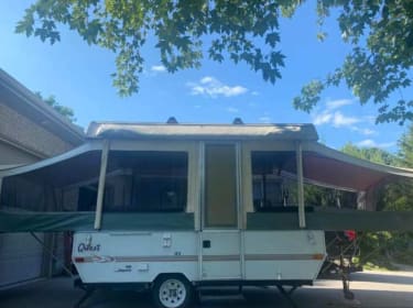 2001 Jayco Qwest Folding trailer rental in SEAFORTH, ON