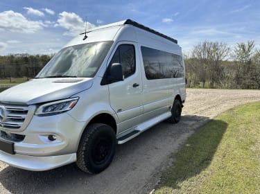 2022 Mercedes-Benz Sprtiner Class B rental in Newark, NJ