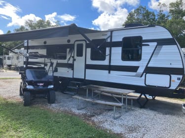 2024 Grand Design Momentum Toy Hauler Travel trailer rental in Winter Park, FL