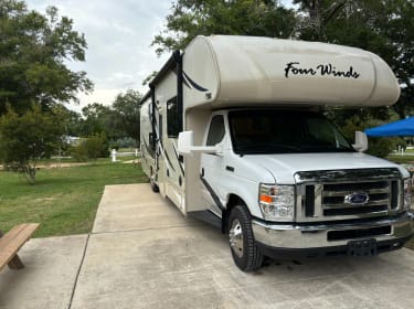 2018 Thor Four Winds Class C rental in Molino, FL