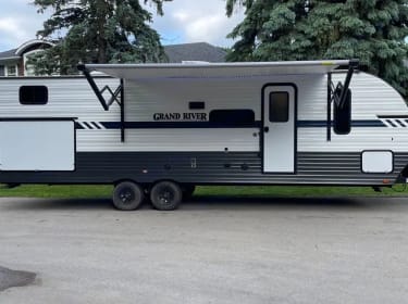 2023 Grand River 32BHS Travel trailer rental in Hamilton, ON