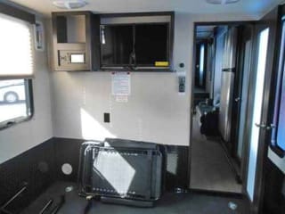 2016 Dutchmen Voltage Toy Hauler Rental in Pearsall, TX ...