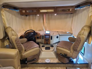 Photos | 2016 Thor Motor Coach Windsport Class A Rental in ELLENTON, FL |  Outdoorsy