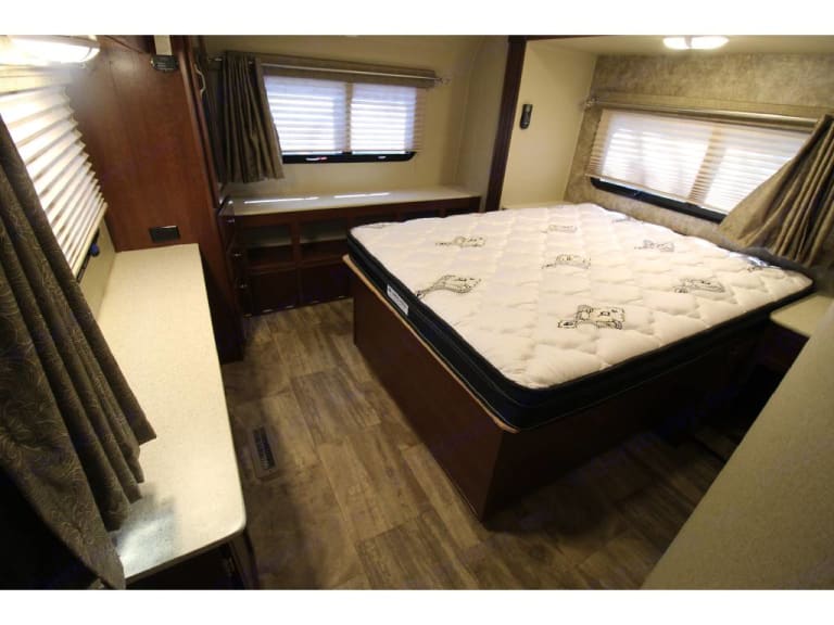 2016 Evergreen Element Travel trailer Rental in Cardston, AB Outdoorsy