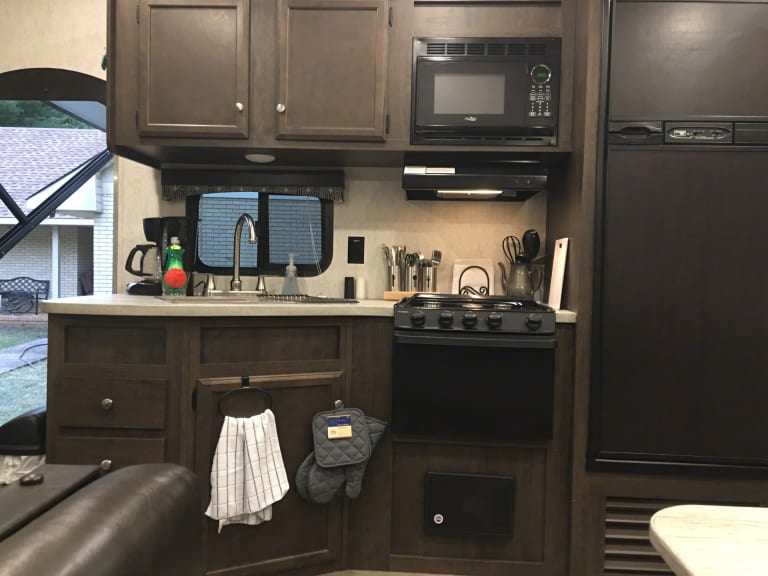 2018 Starcraft Autumn Ridge Fifthwheel Rental in Cochran, GA Outdoorsy