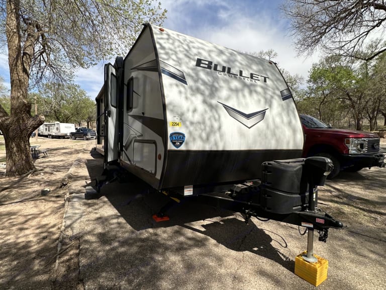 2021 Keystone RV Bullet Crossfire Travel trailer Rental in Lubbock, TX