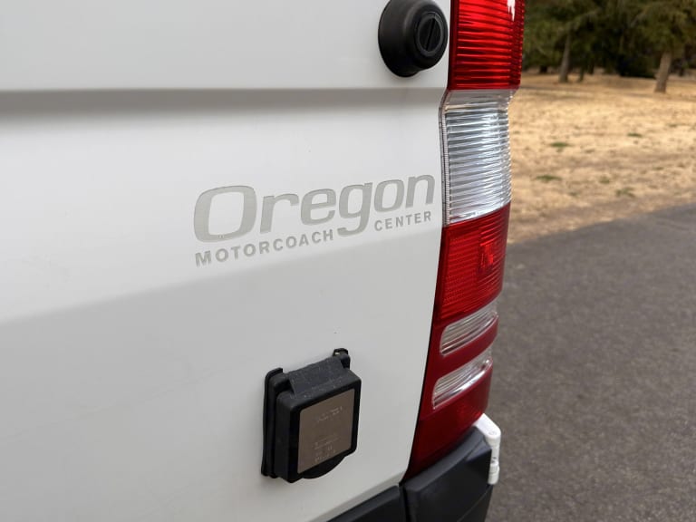 2016 MercedesBenz B class campervan MB 140 Camper van Rental in Eugene