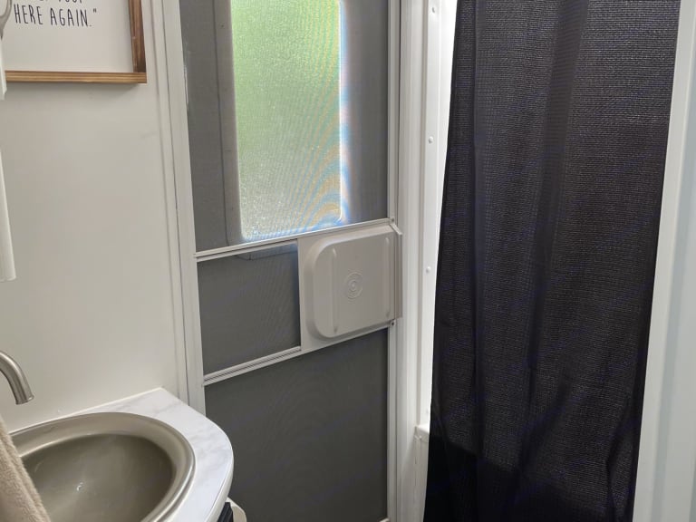 2006 Keystone RV Copper Canyon Travel trailer Rental in Carterville, IL