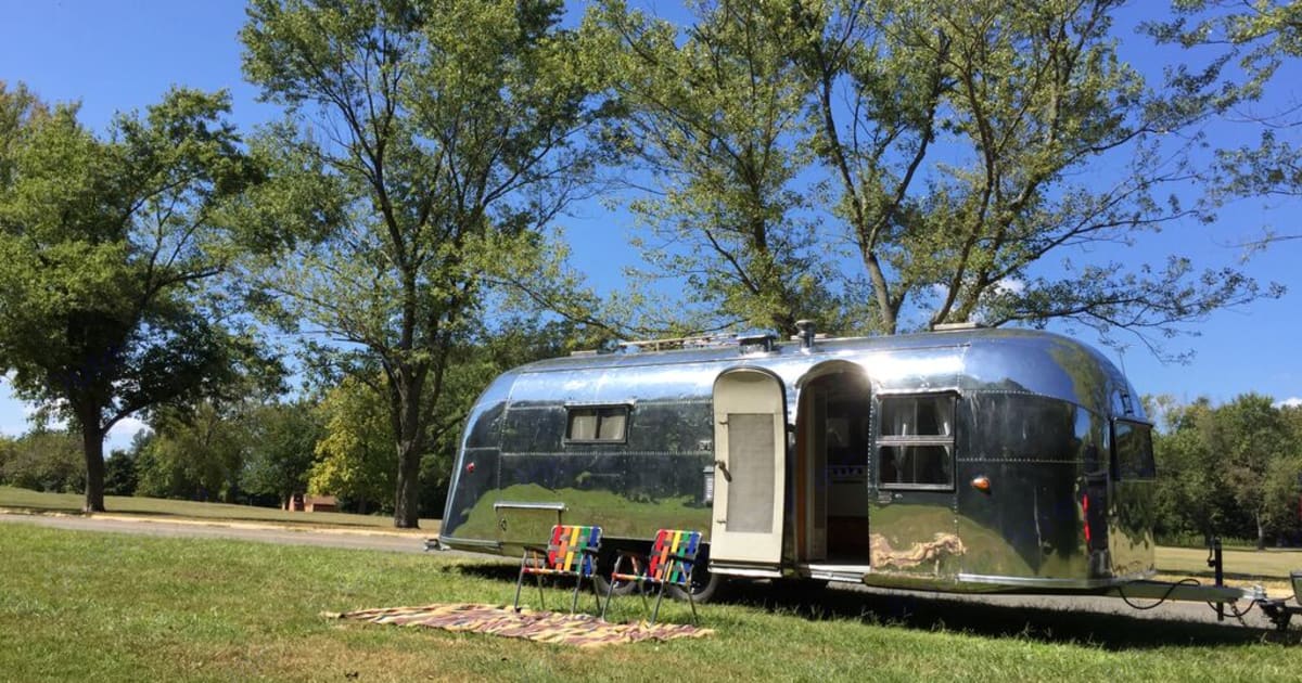 1957 Airstream Overlander Travel trailer Rental in Bernalillo, NM ...