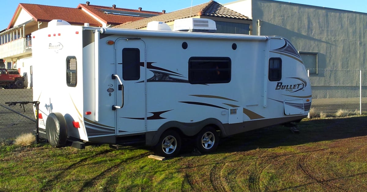 2011 Keystone Bullet Travel trailer Rental in Folsom, California