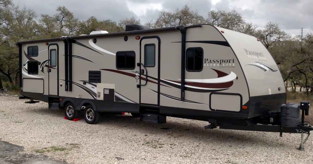 2016 Keystone Passport Travel trailer Rental in Bandera, TX Outdoorsy