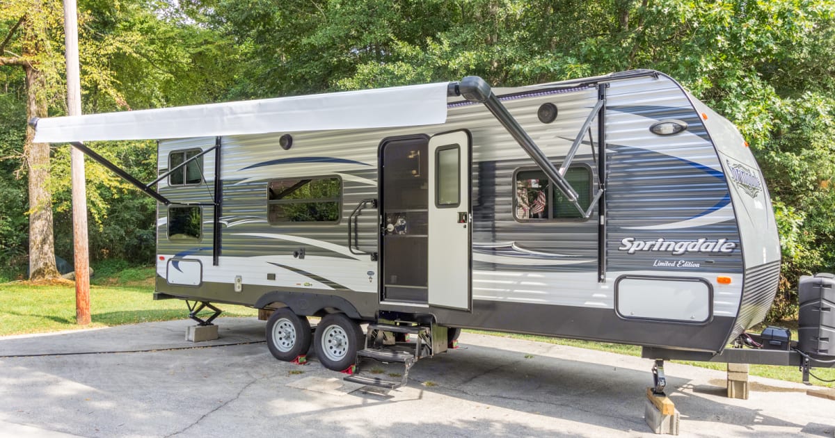 2017 Keystone Springdale Travel trailer Rental in Dalton, GA Outdoorsy