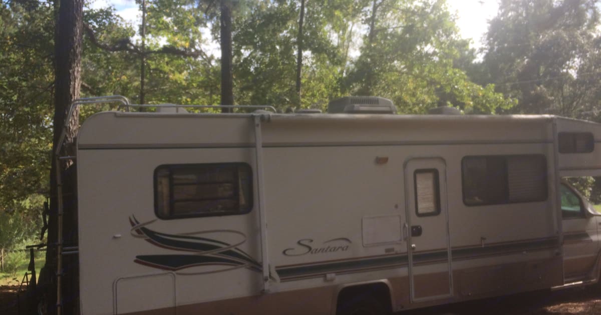 1999 Coachmen Santara Motorhome Rental in Coker, AL Outdoorsy