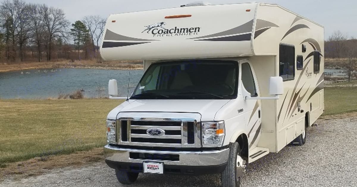 2016 Coachmen Freelander Class C Rental in Cottleville, MO Outdoorsy