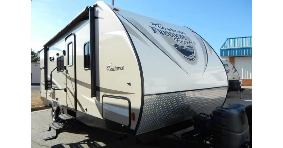 2016 Coachmen Freedom Express Travel trailer Rental in Tarboro, NC