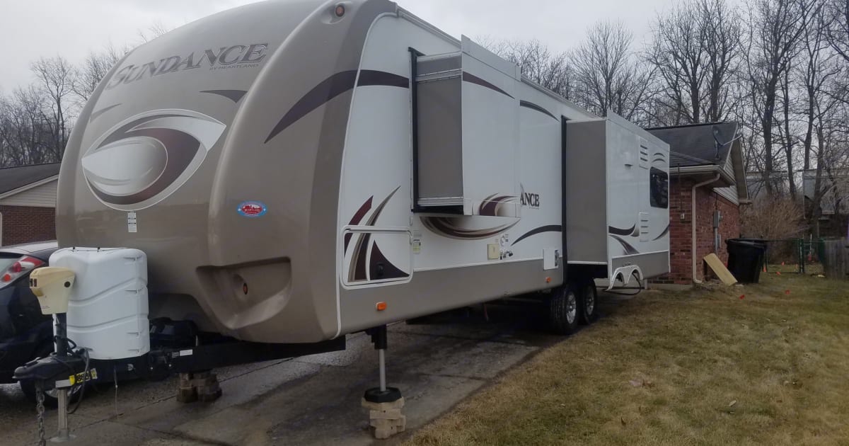 2014 Heartland Sundance Travel trailer Rental in Jeffersonville, IN