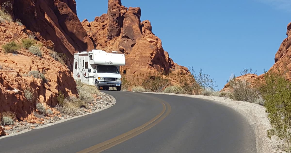 2005 sunseeker LE Motorhome Rental in Las Vegas, NV Outdoorsy