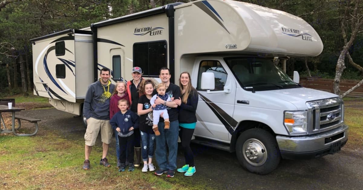 2018 Other Freedom Elite Motorhome Rental in Wasilla, AK Outdoorsy