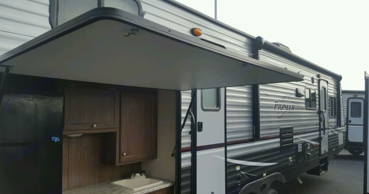 2017 Heartland Pioneer Travel trailer Rental in Yadkinville, NC Outdoorsy