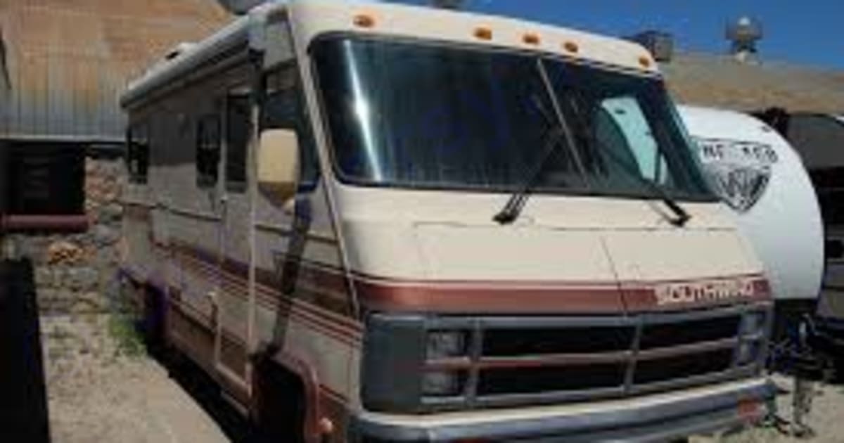 1987 Fleetwood Southwind Class A Rental in Alamogordo , NM Outdoorsy