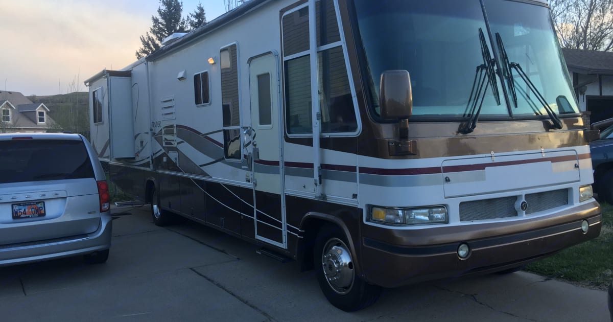 2000 Damon Intruder Int??gral Rental in South Weber, UT Outdoorsy