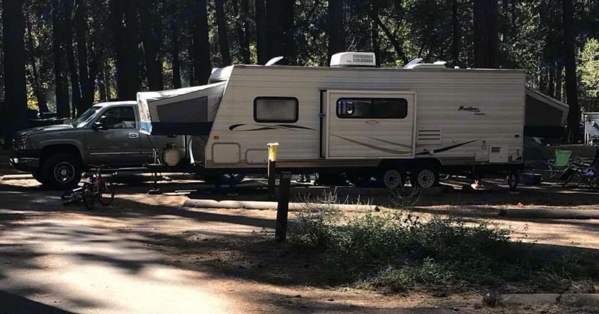 2004 Thor Motor Coach Wanderer Travel trailer Rental in Groveland, CA