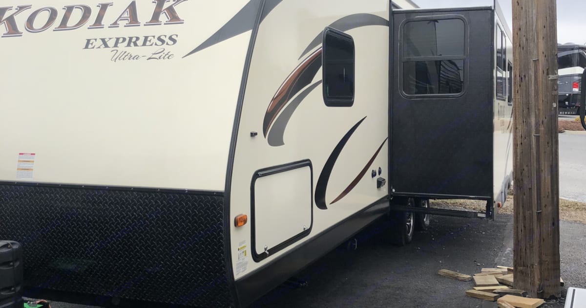 2015 Dutchmen Other Travel trailer Rental in Duncansville, PA Outdoorsy