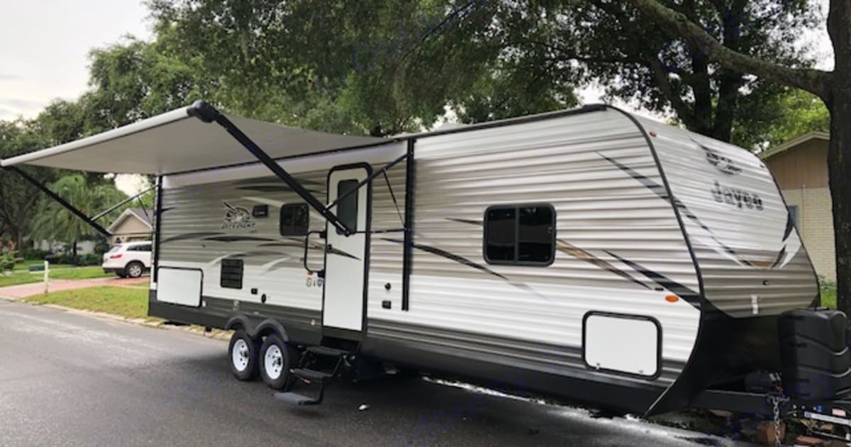 2018 Jayco Jay Flight Travel trailer Rental in Valrico, FL Outdoorsy
