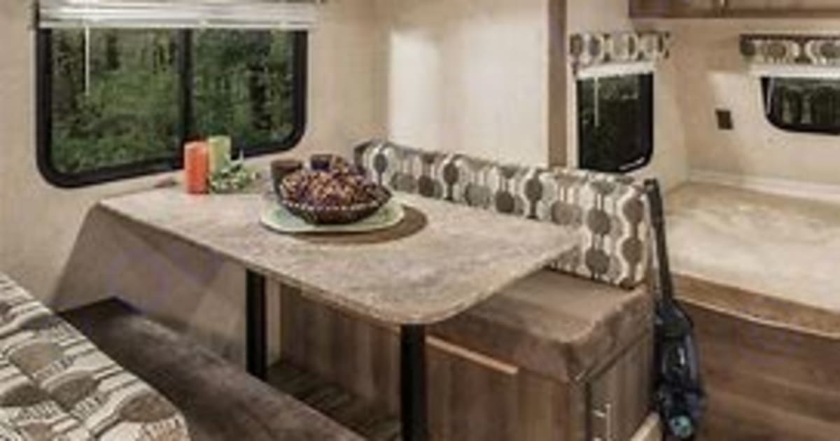 2017 KZ Manufacturing Sportsman Classic Travel trailer Rental in