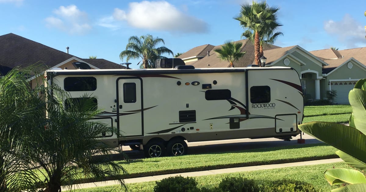 2018 Forest River Rockwood Ultra Lite Travel trailer Rental in