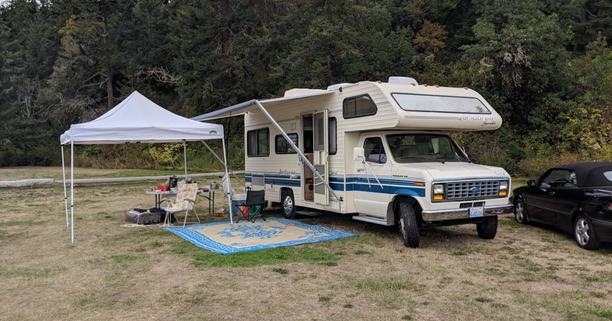 1990 Fleetwood Jamboree Class C Rental in Shoreline, WA Outdoorsy