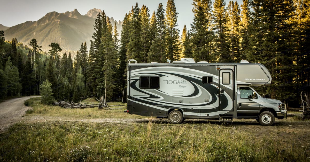 2015 Fleetwood Tioga Motorhome Rental in Grand Junction, CO | Outdoorsy